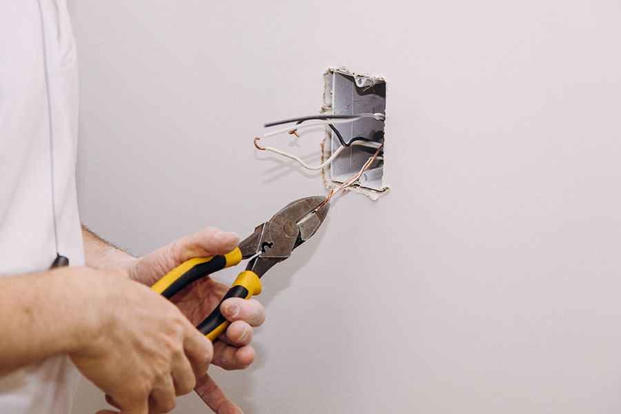 Trusted Electrical Repair Services in Helotes